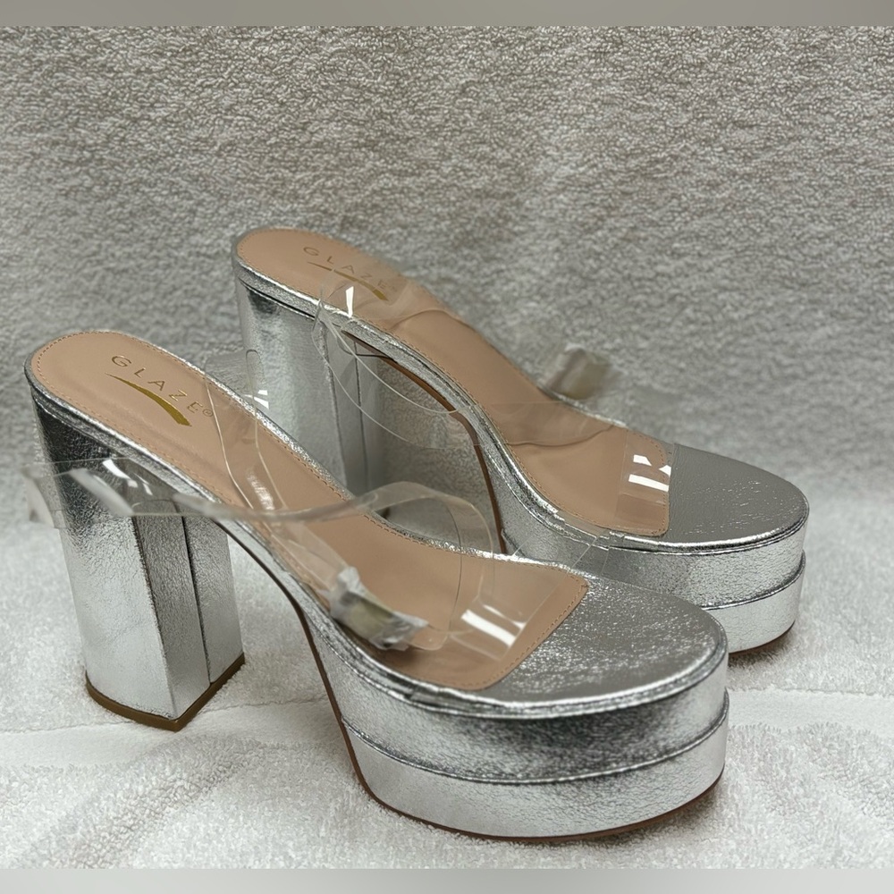 GORGEOUS METALLIC SILVER WEDGE-PLATFORM HIGH HEELS WITH ANKLE STRAPS SIZE 10👠🤍